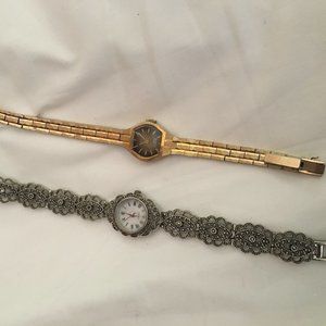 2 Winding watches (working)